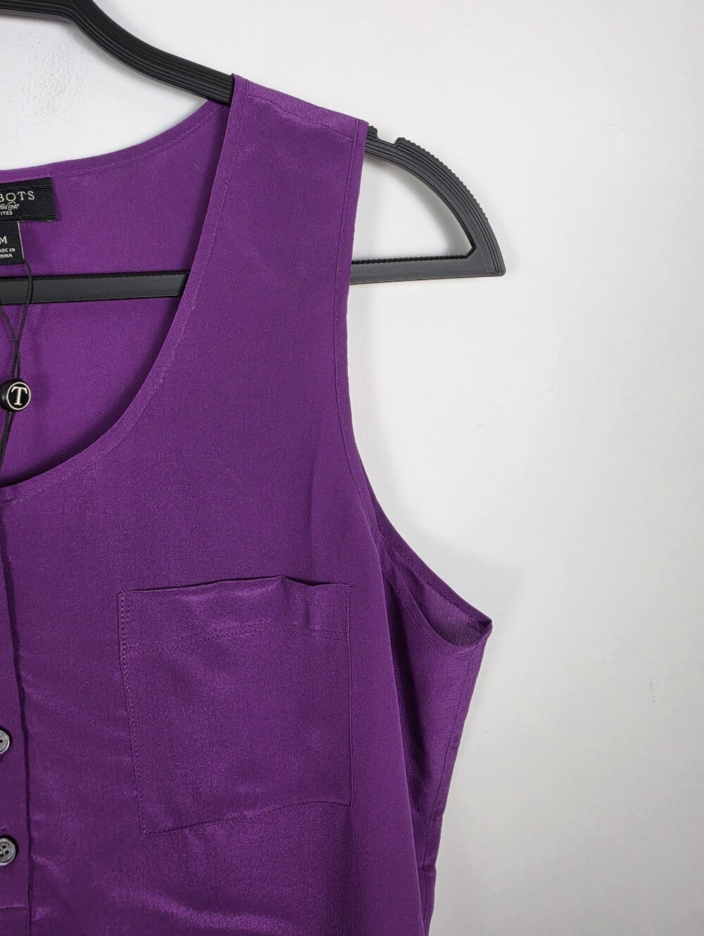 Talbots Women's Cutaway Shell Split Neck Blouse Tank Top Silk NWOT Size M - Picture 4 of 12